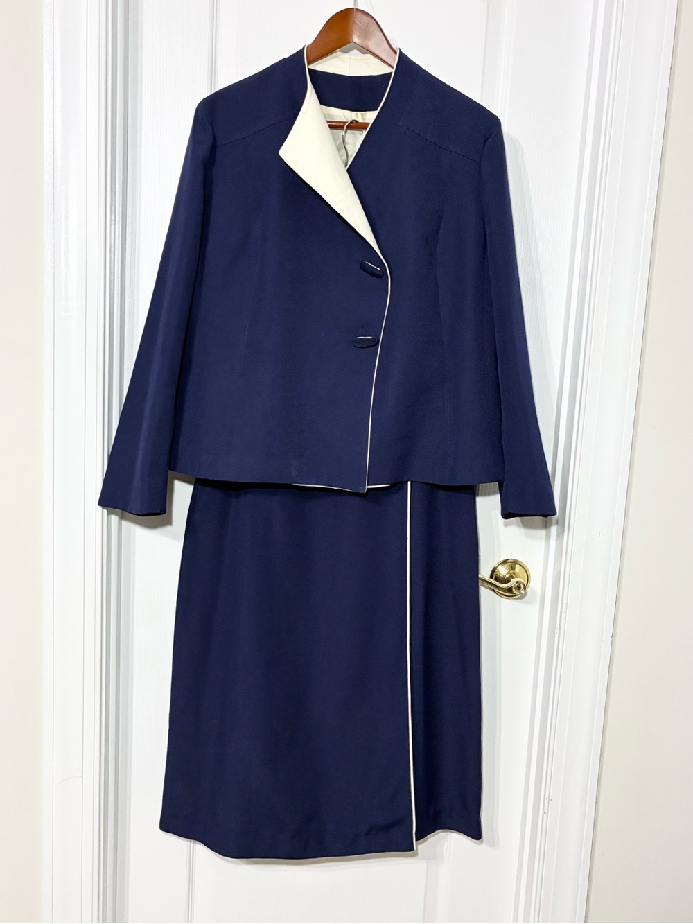 VTG 90s Villagio Sport Colorblock Wrap Skirt Suit Set Navy Ivory Size 18